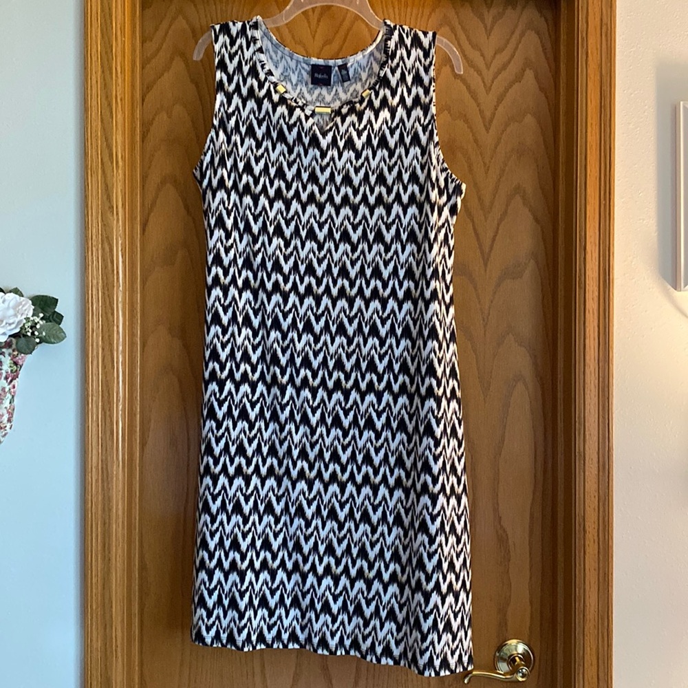 REDUCED!! Rafaella knee length knit print dress XL